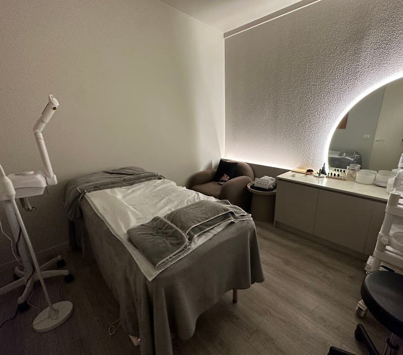 MINTSKIN Clinic Glen Waverley — 3
