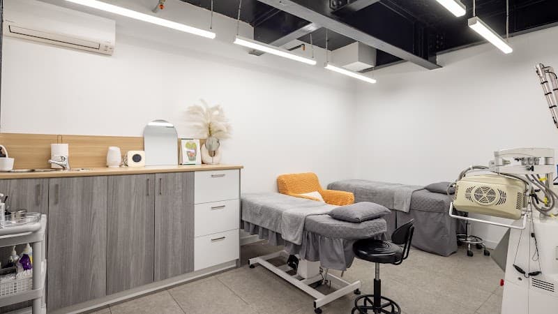Natura Clinics — 3